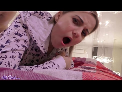 ❤️ Seksikas ema neelab ja pregistyle seks - sperma lähedalt üles Super seks at us ﹏